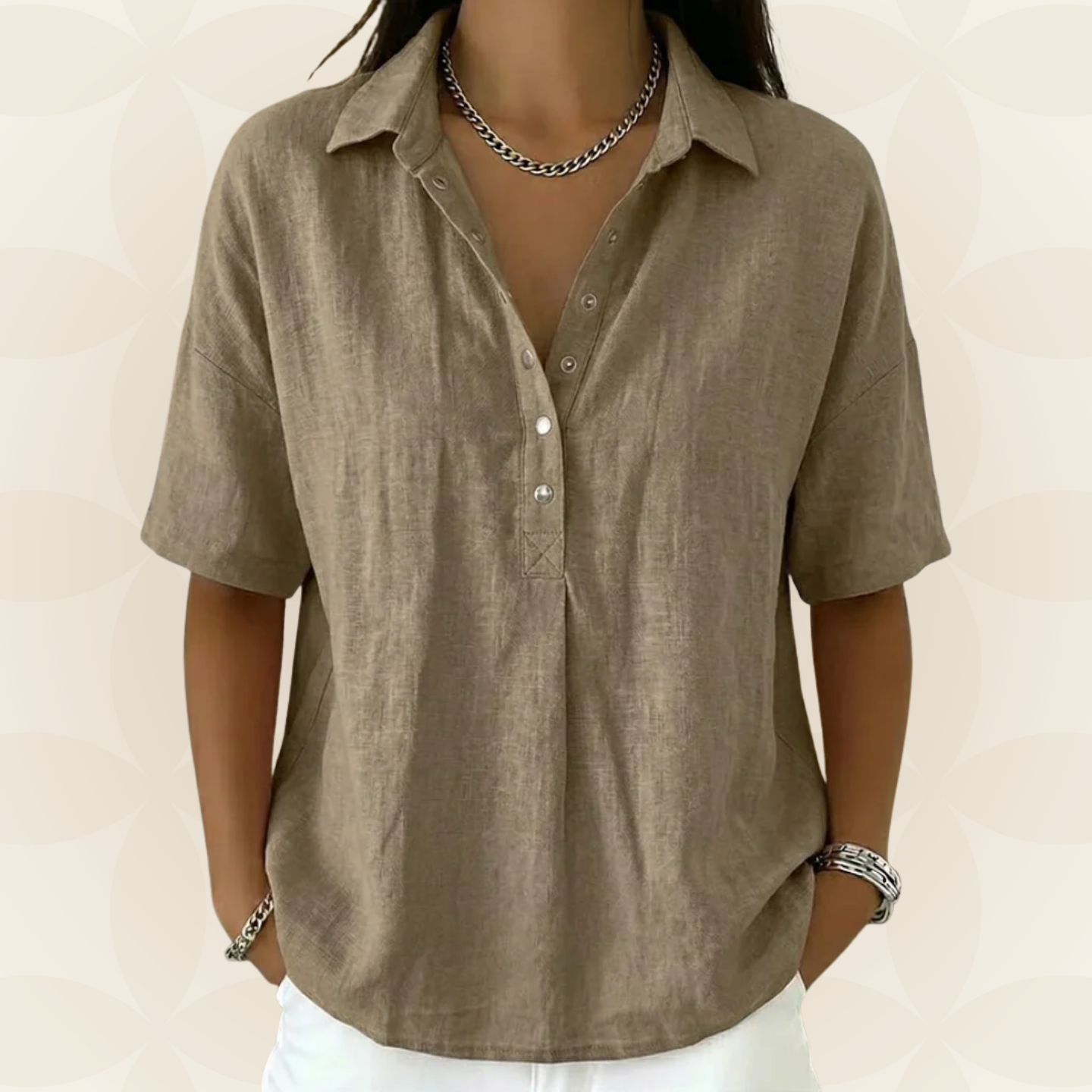 Sonja | Blusa con cuello y detalle de botones